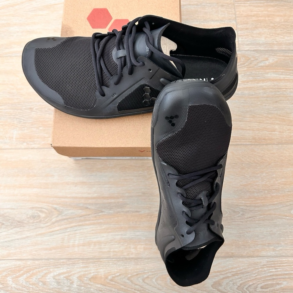 Men's VivoBarefoot Primus Lite III✨